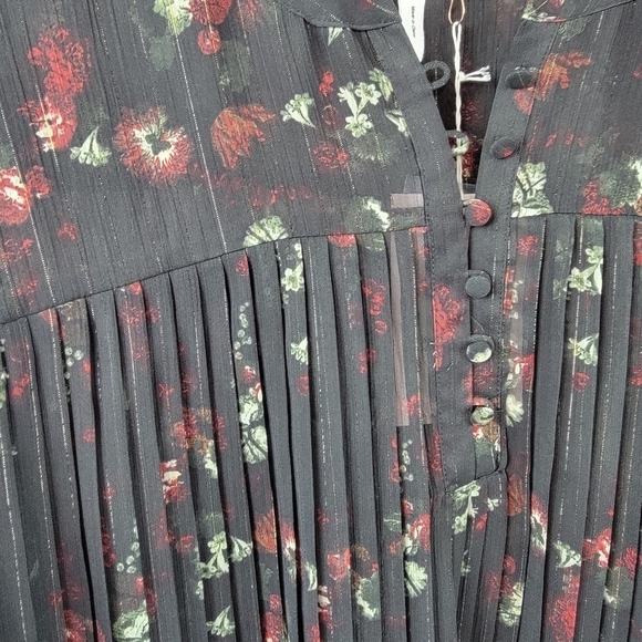 NWT Avec Les Filles sheer pleated bell sleeve gold & floral top - Picture 3 of 5